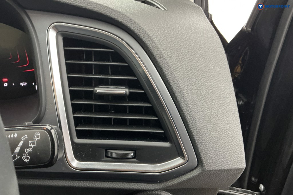 Used SEAT Ateca 2024 for sale - 76568808: Photo 17