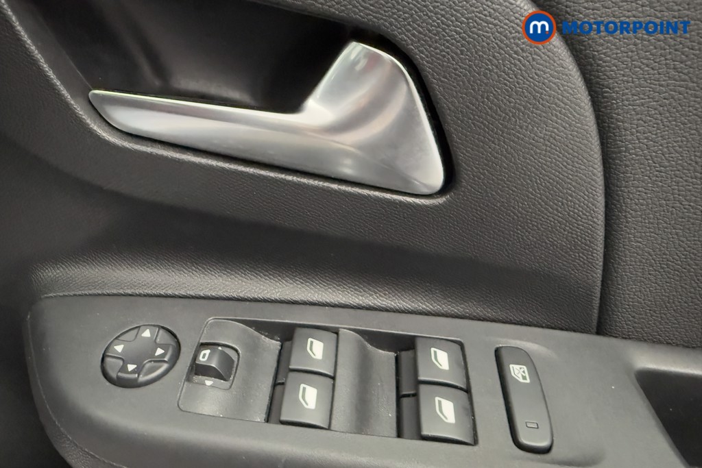 Used Vauxhall Corsa 2023 for sale - 76287622: Photo 25