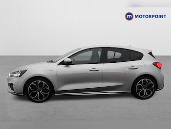 Used Ford Focus 2021 for sale - 77297804: Photo