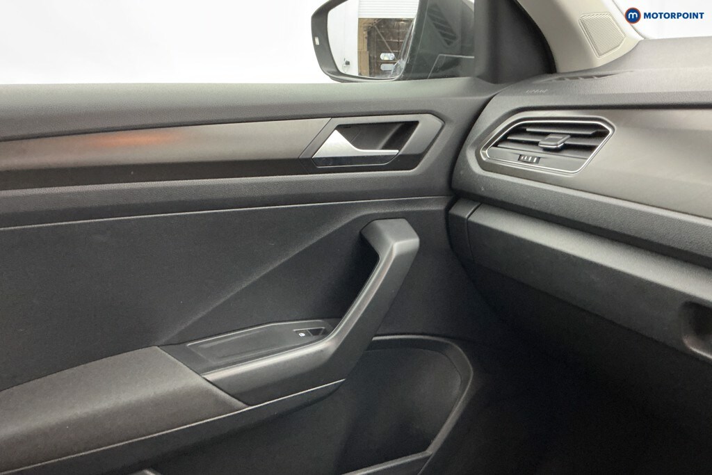 Used Volkswagen T-Roc 2019 for sale - 77533472: Photo 27