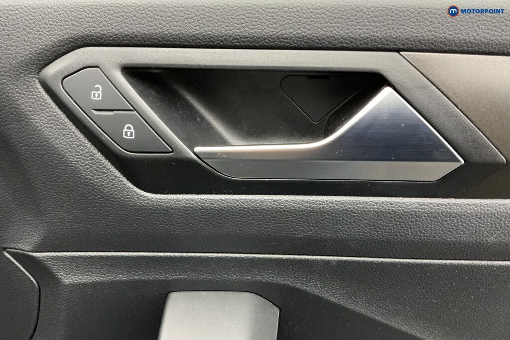 Used Volkswagen T-Roc 2019 for sale - 77533472: Photo 33