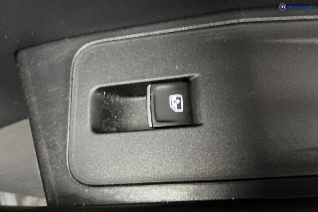 Used Volkswagen T-Roc 2019 for sale - 77533472: Photo 35