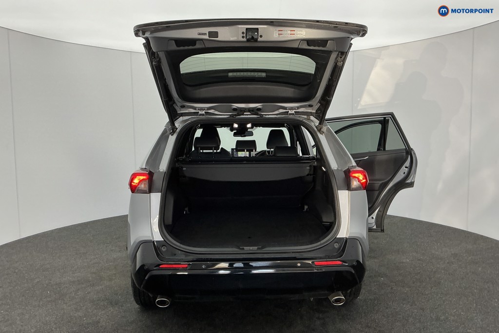 Used Toyota RAV4 2022 for sale - 77106664: Photo 11