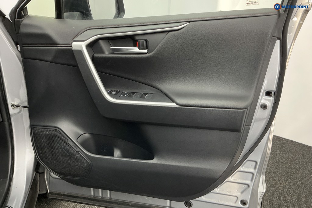 Used Toyota RAV4 2022 for sale - 77106664: Photo 35