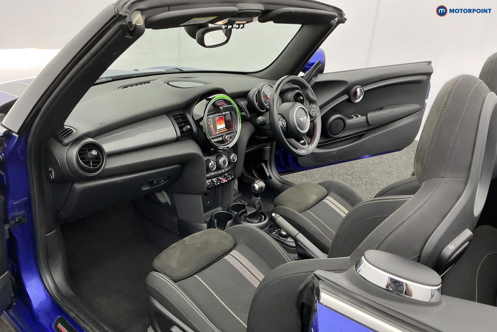 Used MINI Convertible 2018 for sale - 77020166: Photo 18