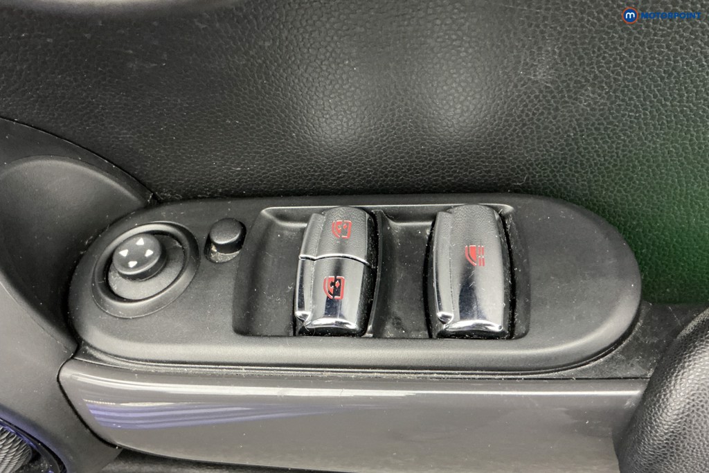 Used MINI Convertible 2018 for sale - 77020166: Photo 31