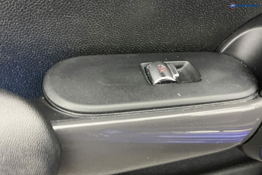 Used MINI Convertible 2018 for sale - 77020166: Photo 34