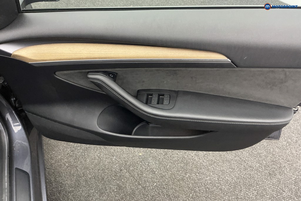 Used Tesla Model 3 2021 for sale - 76641251: Photo 27