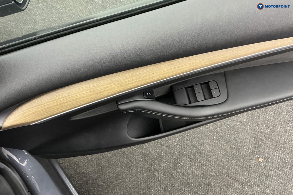 Used Tesla Model 3 2021 for sale - 76641251: Photo 28