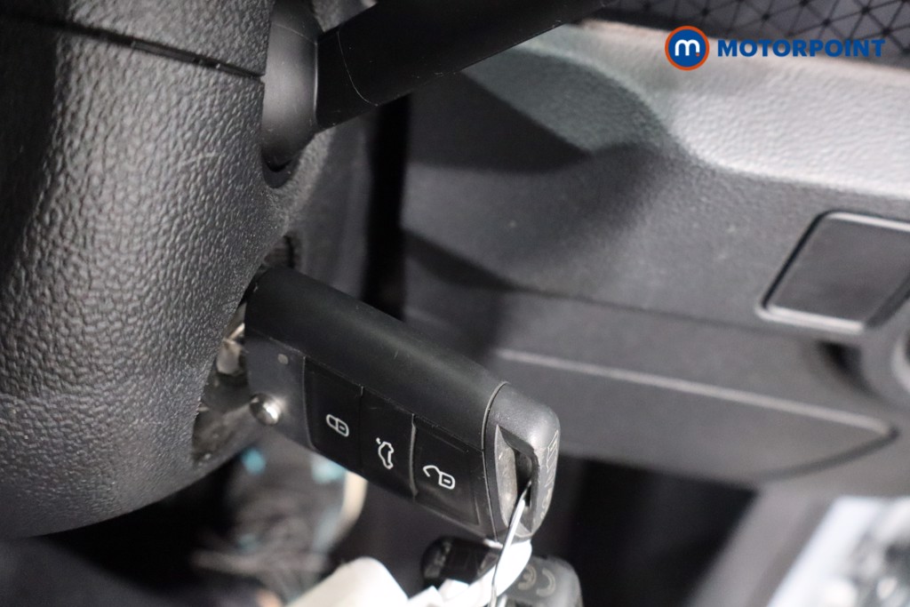Used Volkswagen T-Cross 2021 for sale - 76162389: Photo 21