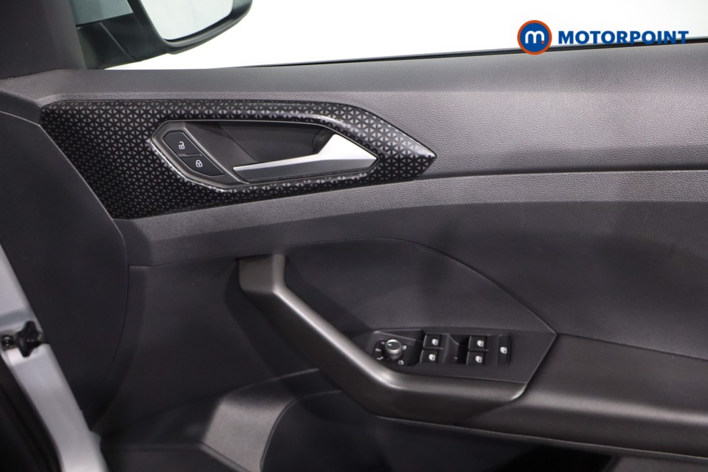 Used Volkswagen T-Cross 2021 for sale - 76162389: Photo 31