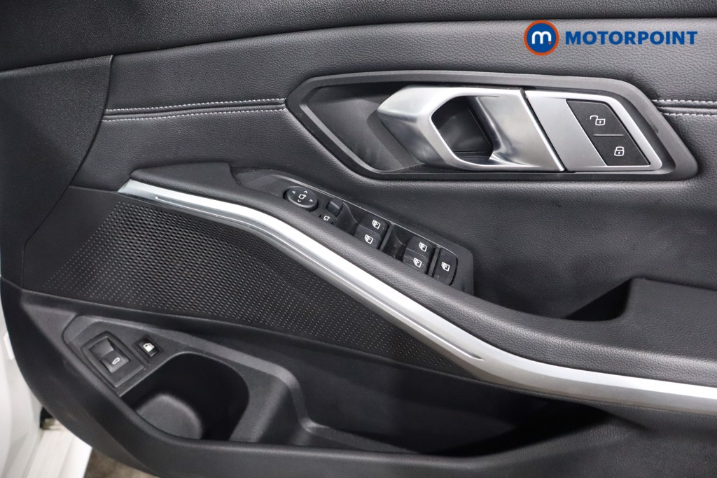 Used BMW 3 Series 2021 for sale - 77620281: Photo 31