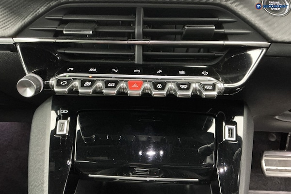 Used Peugeot 208 2022 for sale - 76322681: Photo 25