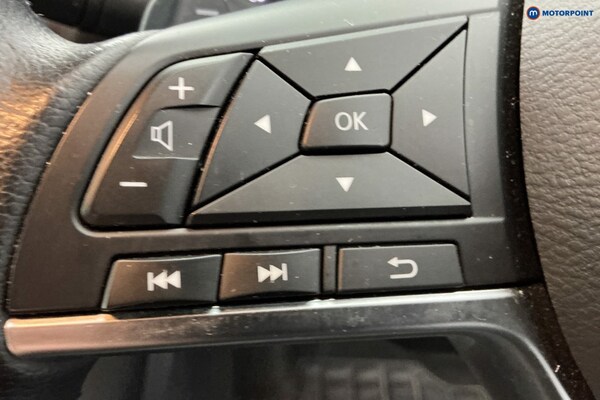 Used Nissan Juke 2023 for sale - 76278669: Photo 27