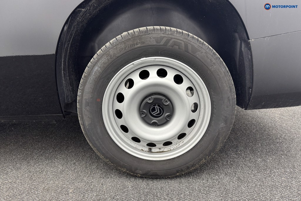 Vehicle 33