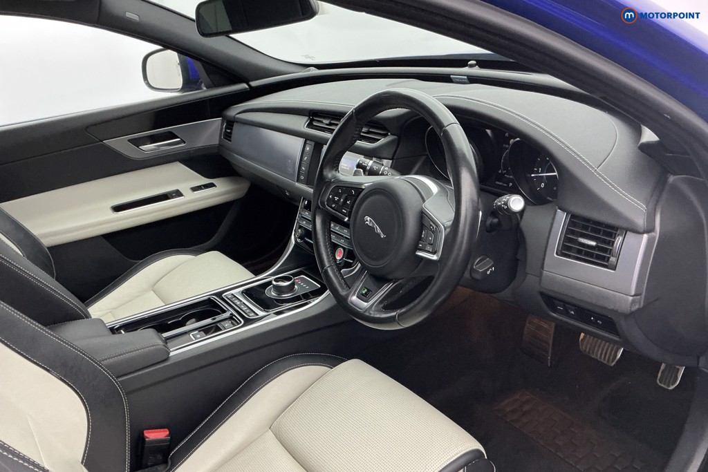 Used Jaguar XF 2018 for sale - 78199580: Photo 15