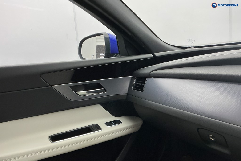 Used Jaguar XF 2018 for sale - 78199580: Photo 26