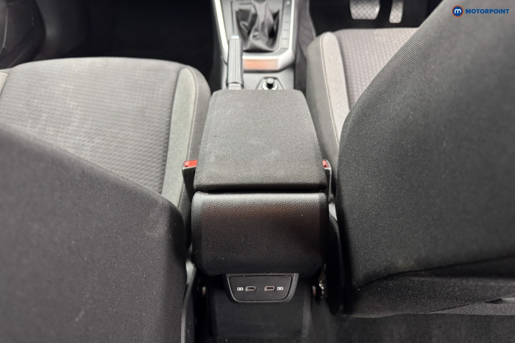 Used Volkswagen Polo 2024 for sale - 76508500: Photo 18