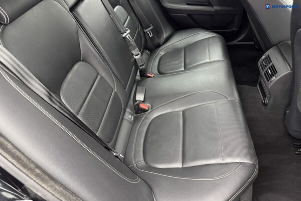 Used Jaguar XE 2019 for sale - 76255582: Photo 12