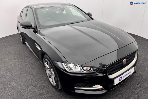 Used Jaguar XE 2019 for sale - 76255582: Photo 34