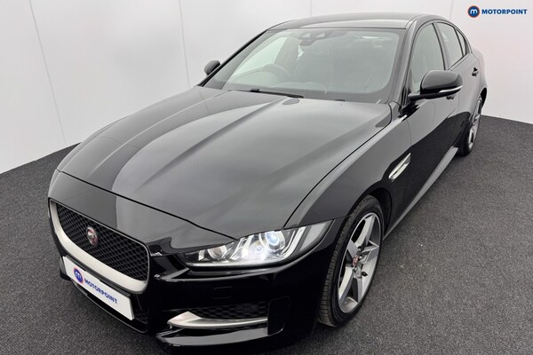 Used Jaguar XE 2019 for sale - 76255582: Photo 36