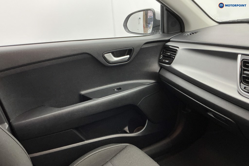 Used Kia Rio 2018 for sale - 76961123: Photo 27