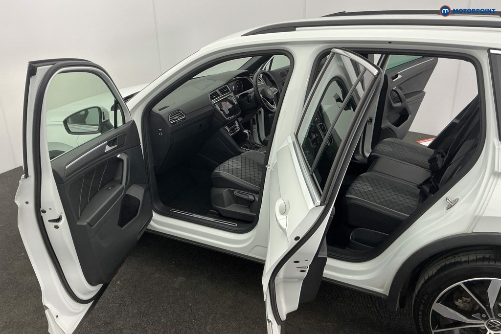 Used Volkswagen Tiguan 2023 for sale - 77904130: Photo 13