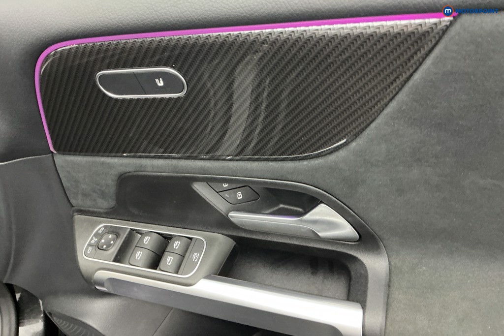 Used Mercedes-Benz GLB 2023 for sale - 76719665: Photo 30