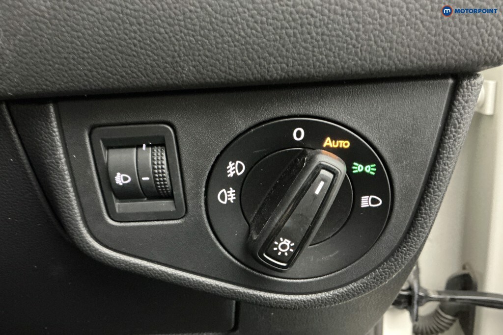 Used Volkswagen Taigo for sale - 78223778: Photo 31