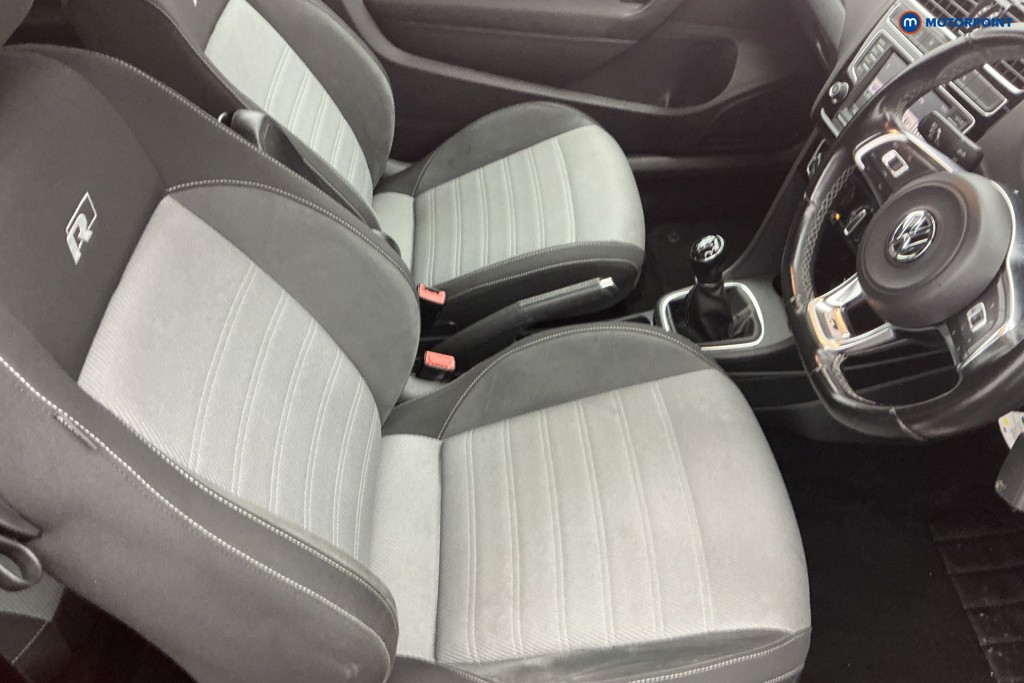 Used Volkswagen Polo 2016 for sale - 76531745: Photo 10