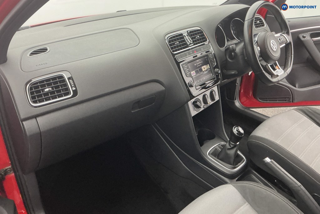 Used Volkswagen Polo 2016 for sale - 76531745: Photo 12