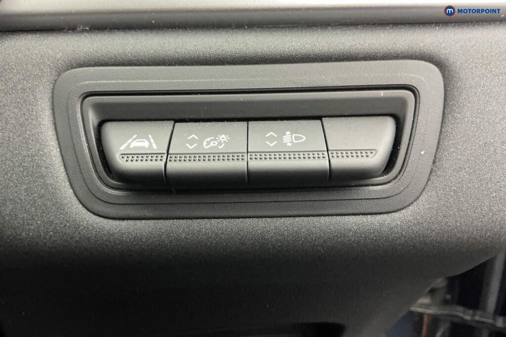 Used Renault Captur 2024 for sale - 77951597: Photo 31