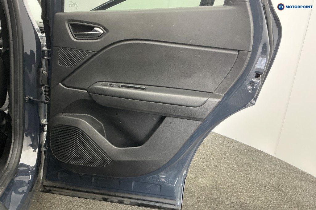 Used Renault Captur 2024 for sale - 77951597: Photo 34