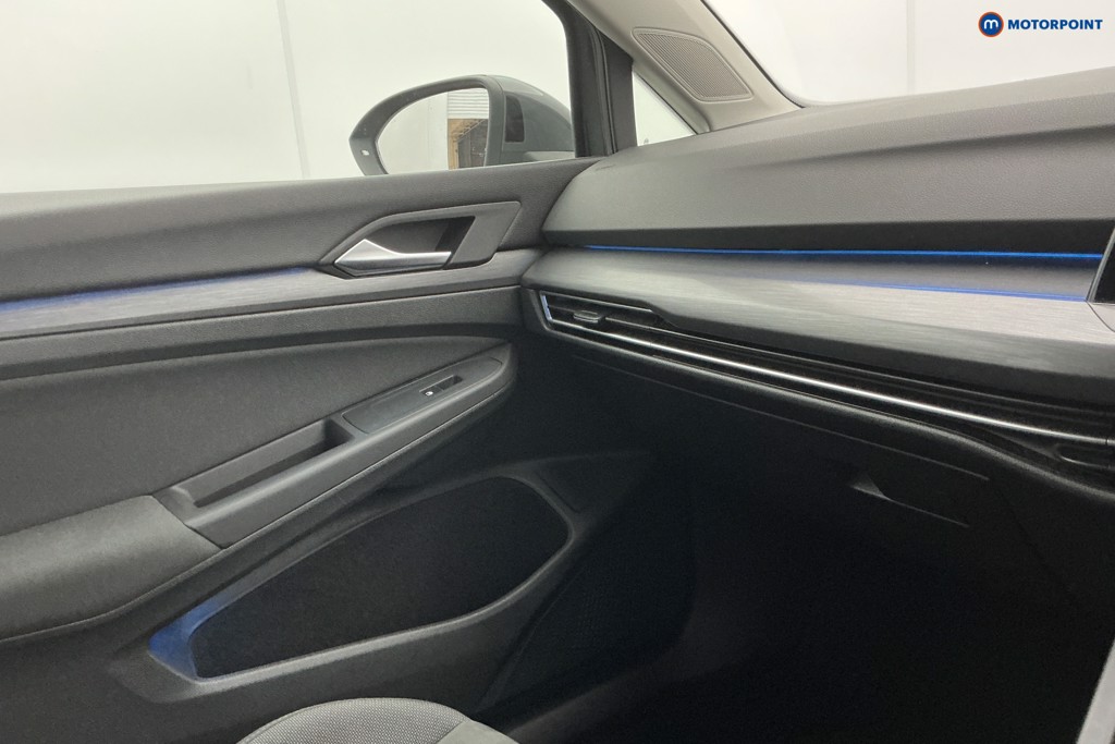 Used Volkswagen Golf 2021 for sale - 77248845: Photo 31