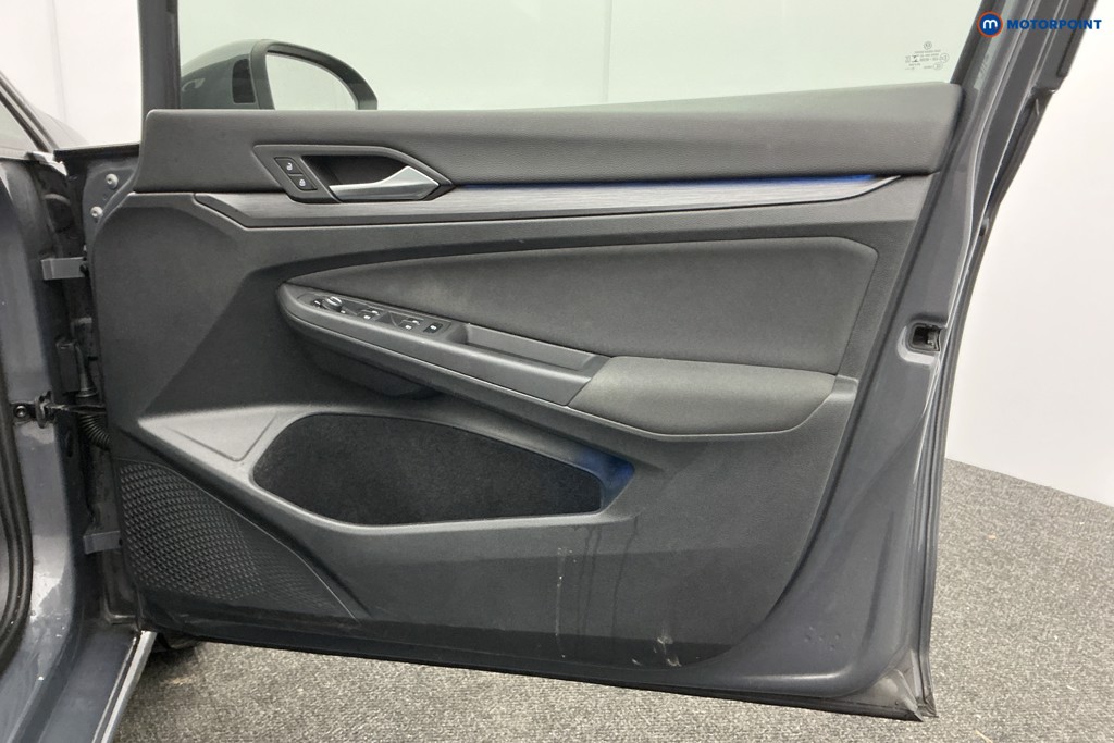 Used Volkswagen Golf 2021 for sale - 77248845: Photo 35