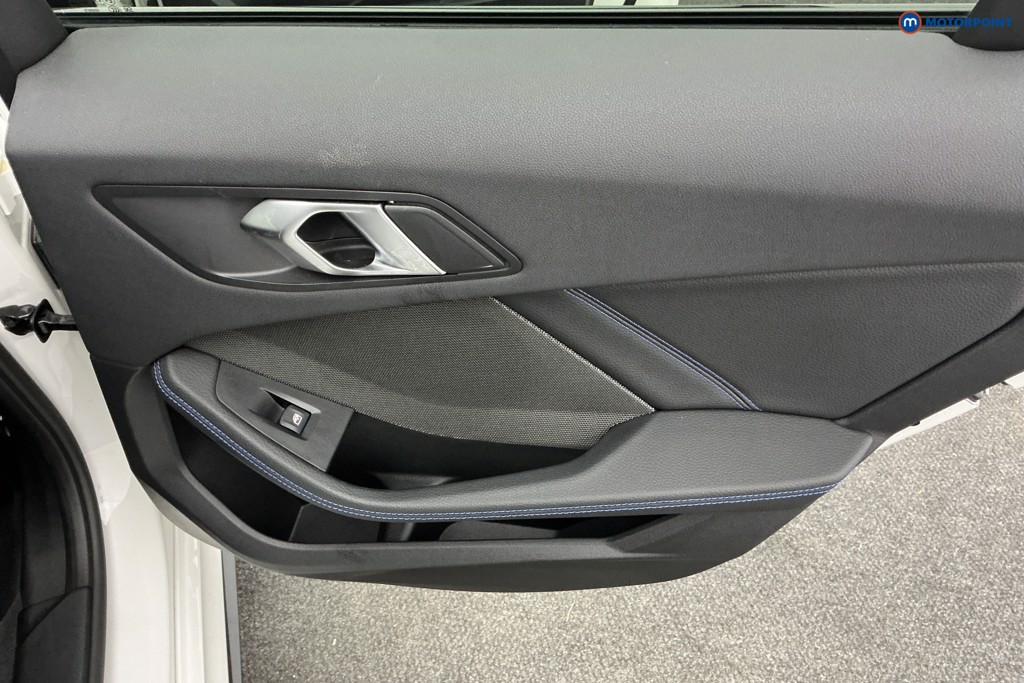 Used BMW 1 Series 2023 for sale - 76719717: Photo 30