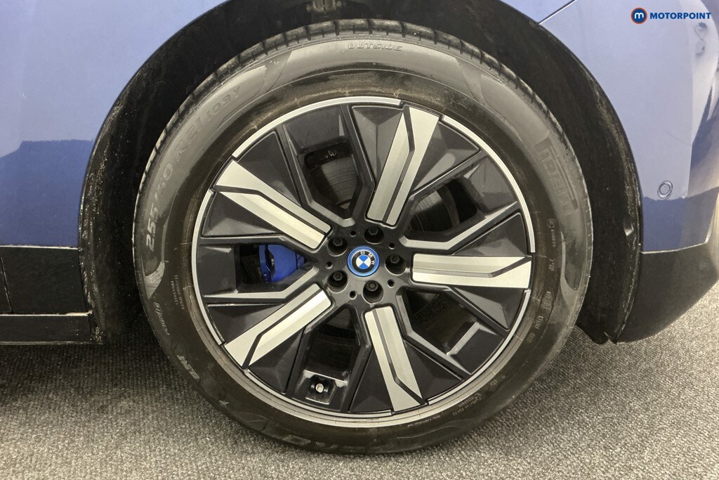 Used BMW iX 2022 for sale - 77493628: Photo 46