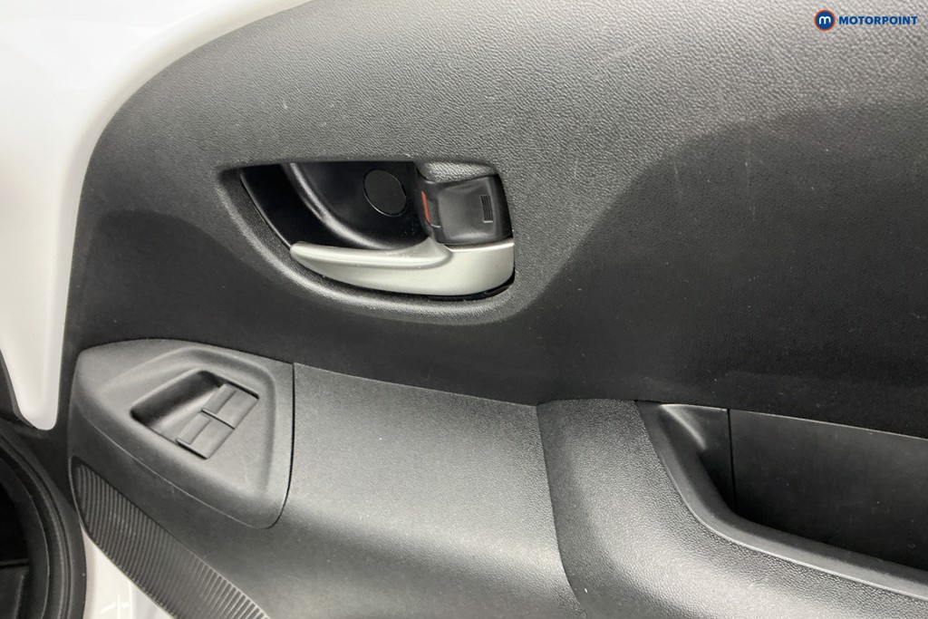 Used Toyota AYGO 2021 for sale - 76416131: Photo 29