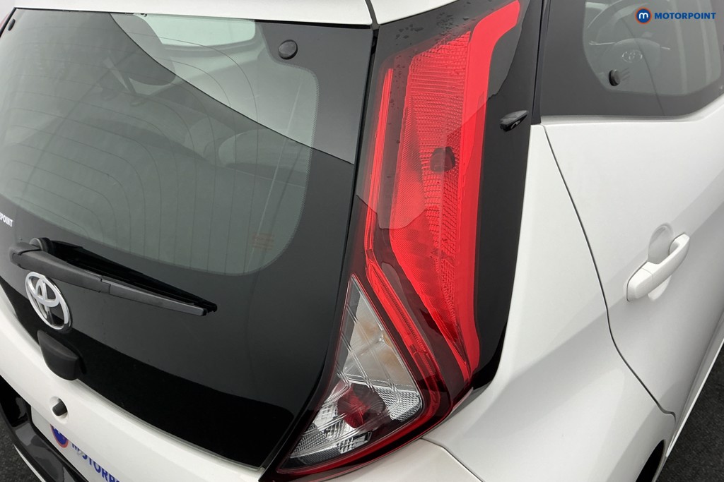 Used Toyota AYGO 2021 for sale - 76416131: Photo 36