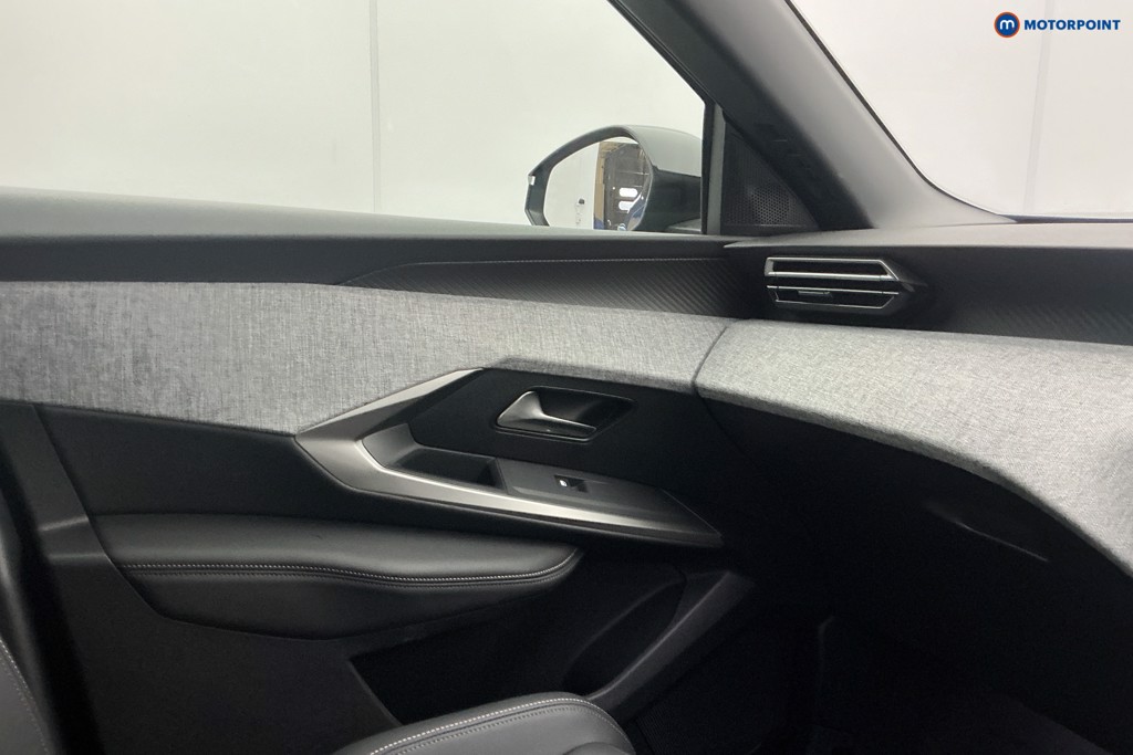 Used Peugeot 5008 2025 for sale - 77741170: Photo 33