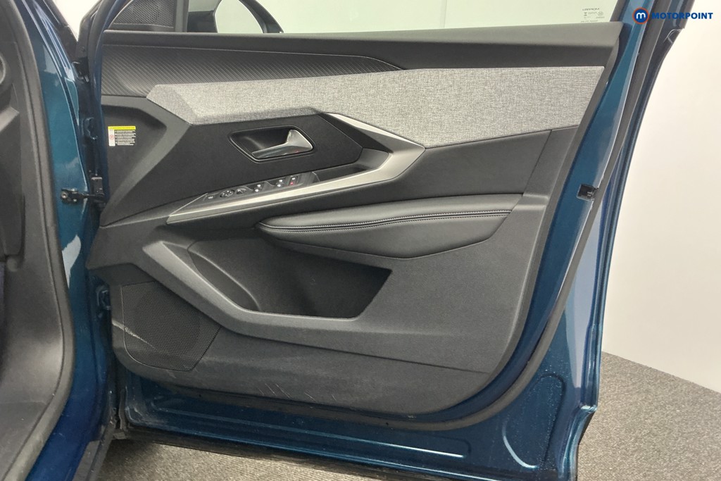 Used Peugeot 5008 2025 for sale - 77741170: Photo 37