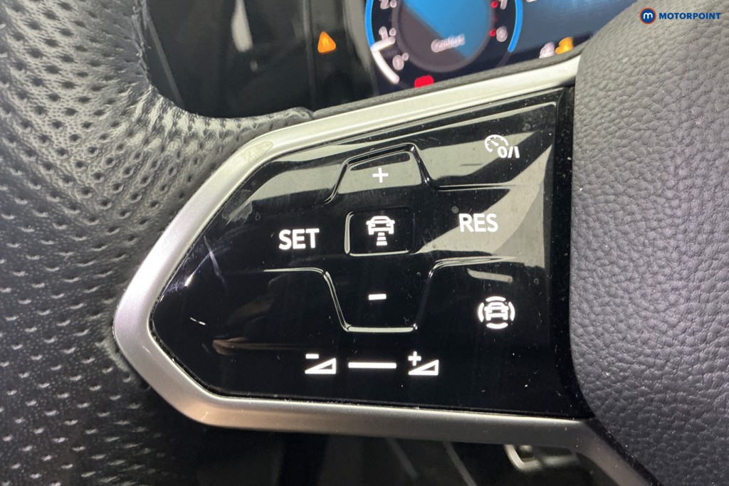 Used Volkswagen Golf 2023 for sale - 77301438: Photo 31