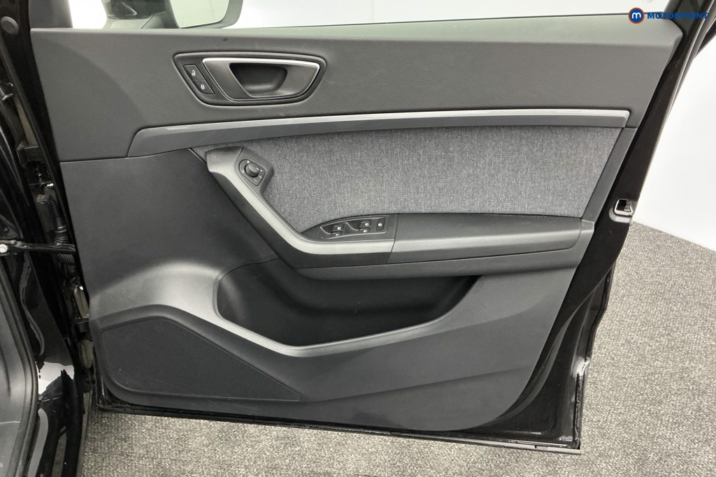 Used SEAT Ateca 2025 for sale - 76933876: Photo 32