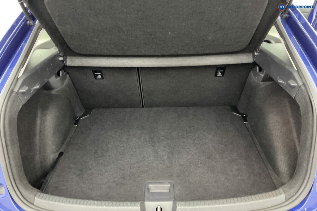 Used Volkswagen Taigo 2023 for sale - 76416144: Photo 11