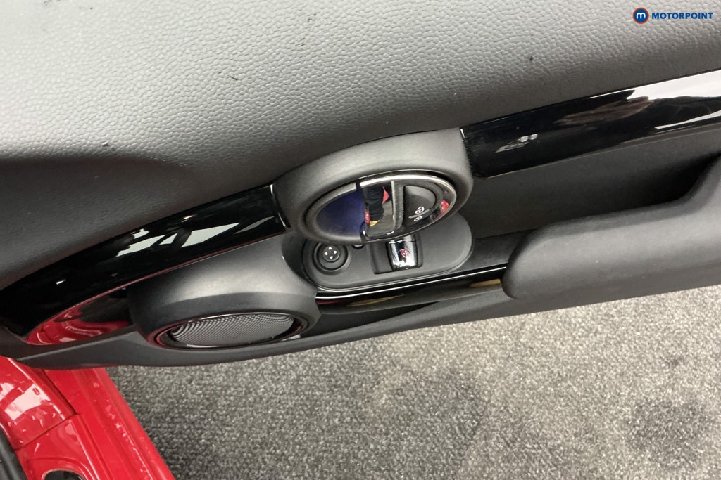 Used MINI Hatch 2022 for sale - 76581000: Photo 28