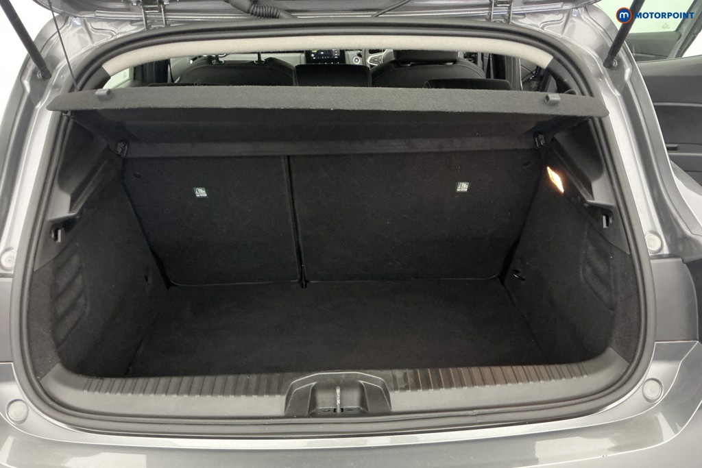 Used Renault Clio 2025 for sale - 77904025: Photo 11