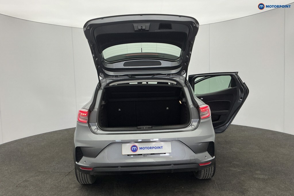 Used Renault Clio 2025 for sale - 77904025: Photo 12