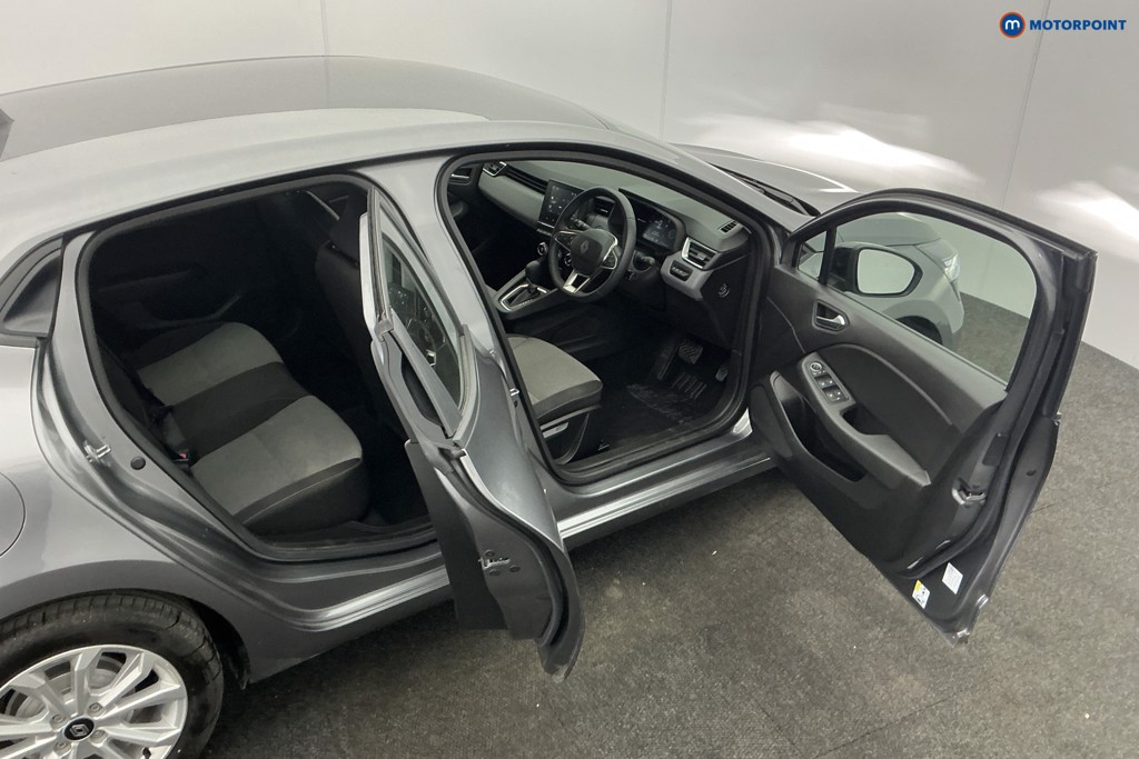 Used Renault Clio 2025 for sale - 77904025: Photo 13