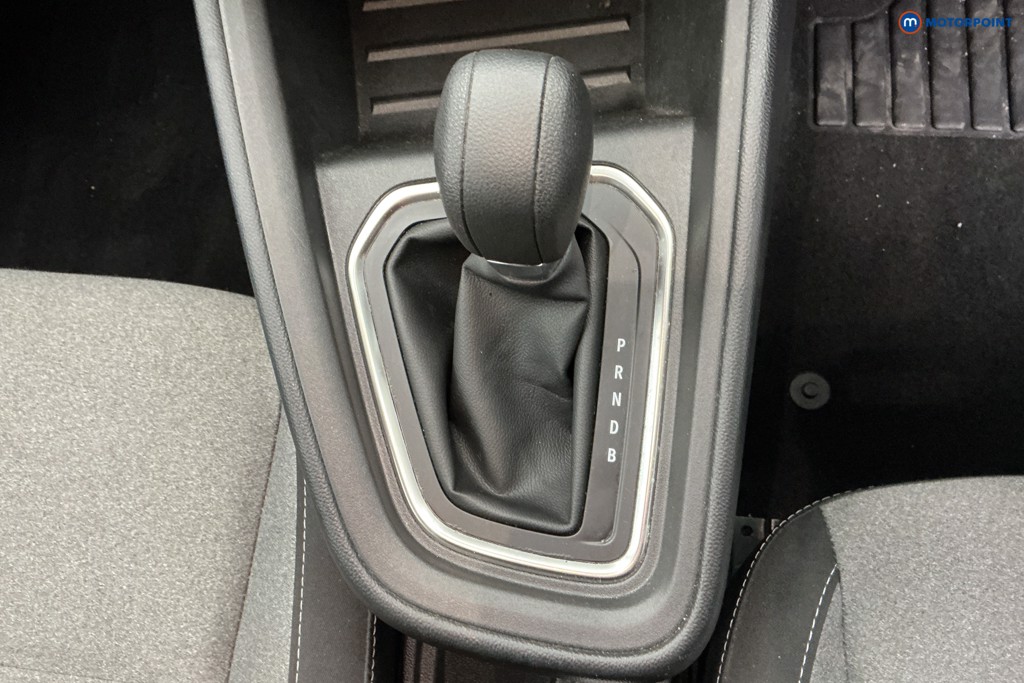 Used Renault Clio 2025 for sale - 77904025: Photo 25