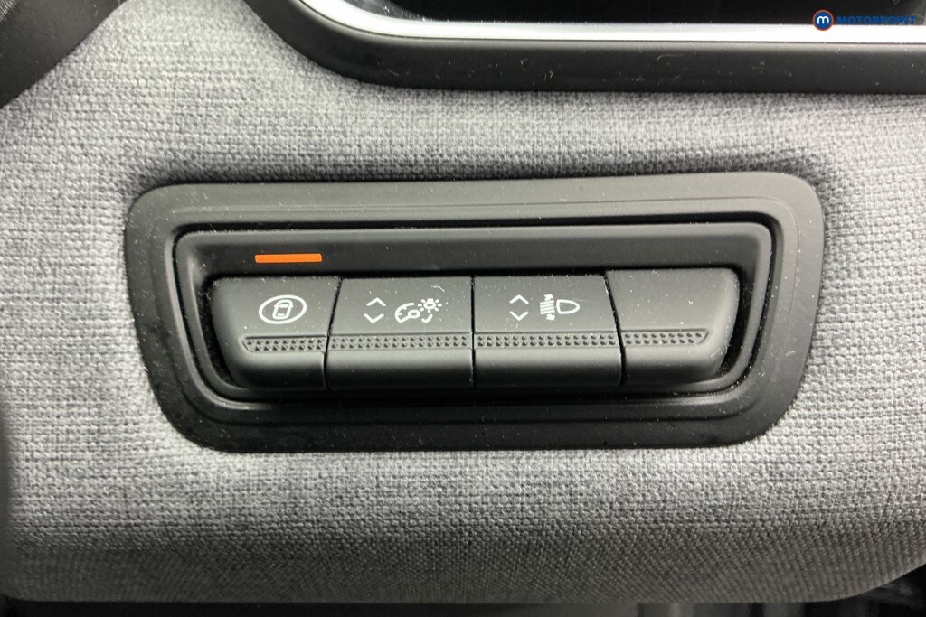 Used Renault Clio 2025 for sale - 77904025: Photo 31